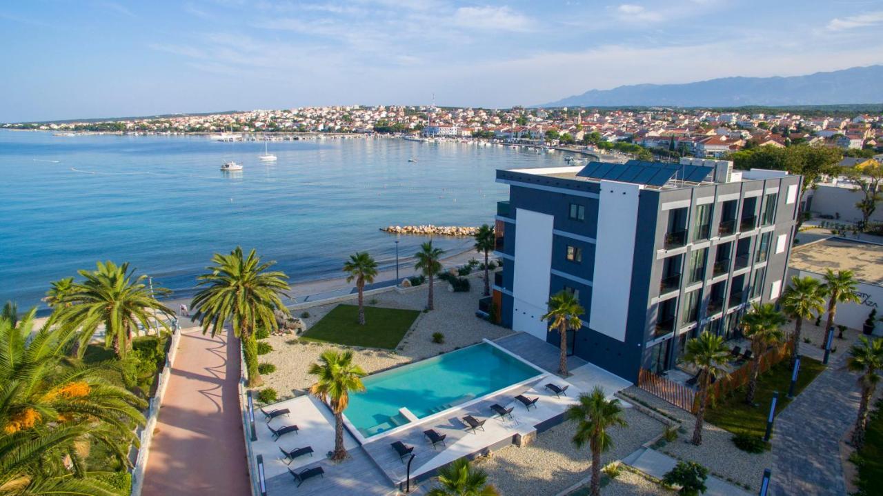 Liberty Plaza Otel Novalja Dış mekan fotoğraf