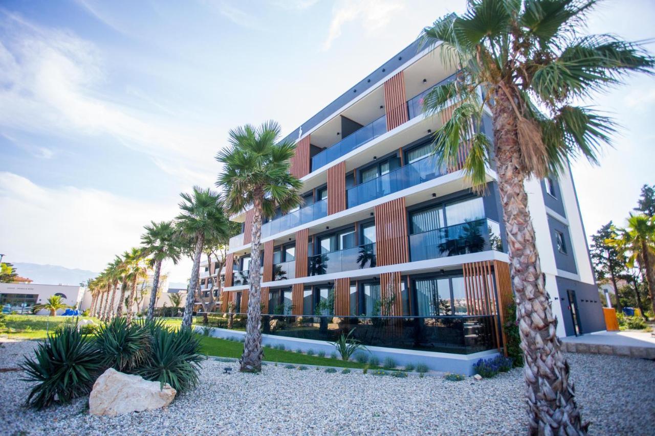 Liberty Plaza Otel Novalja Dış mekan fotoğraf
