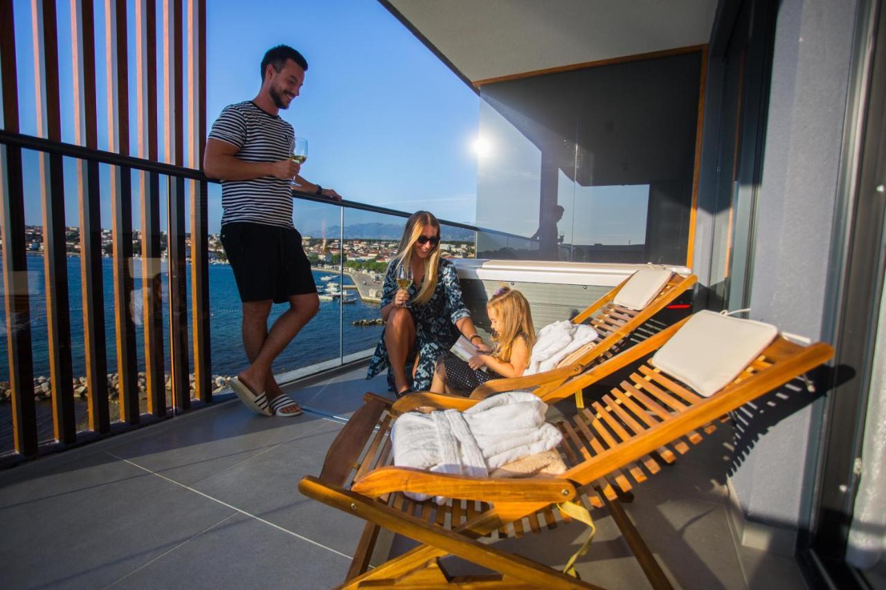 Liberty Plaza Otel Novalja Dış mekan fotoğraf